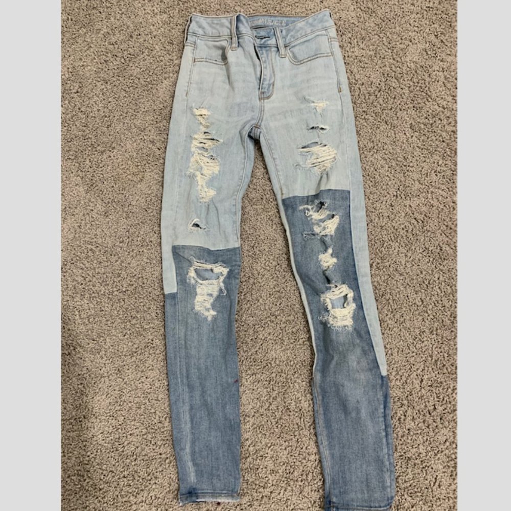 AE Ripped High-Waisted Jeans